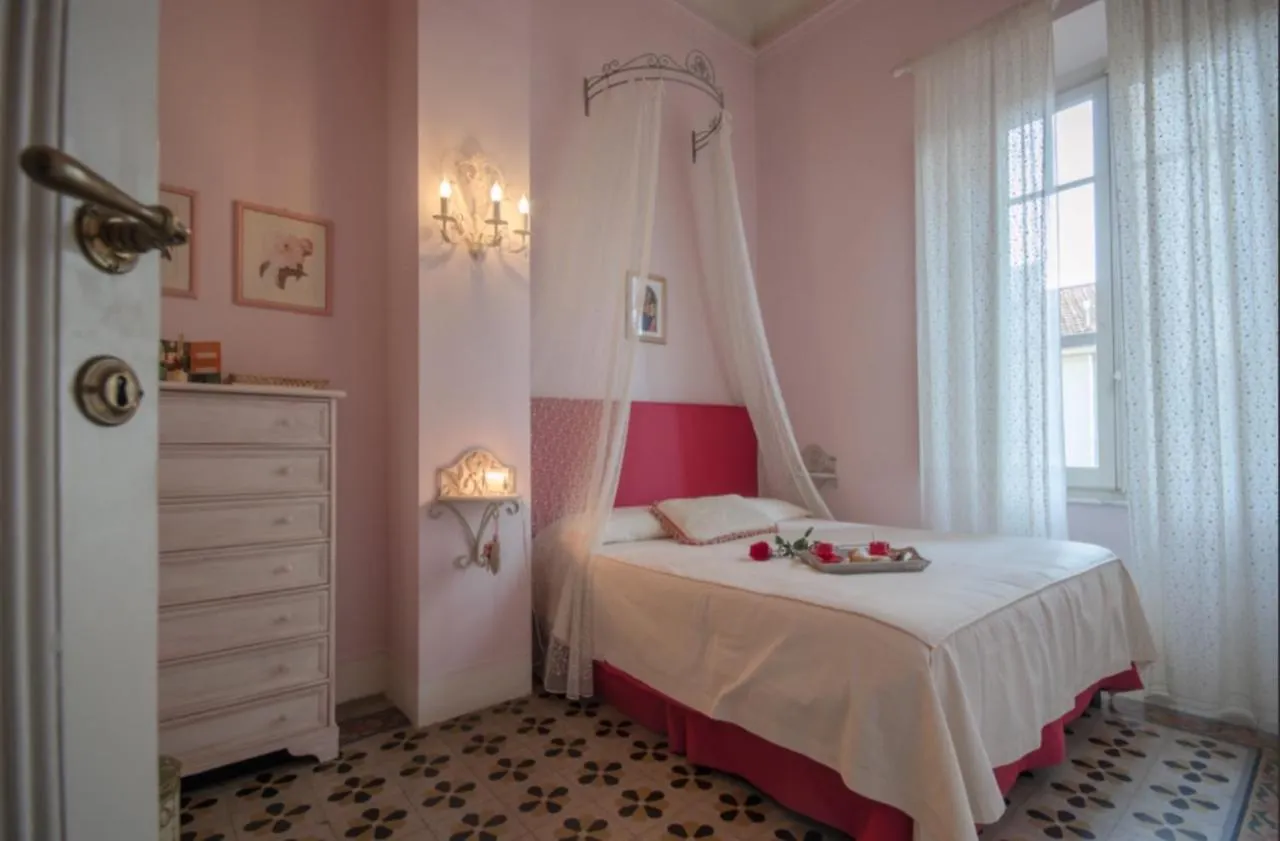 Il Sole Antico Bed and Breakfast Viareggio